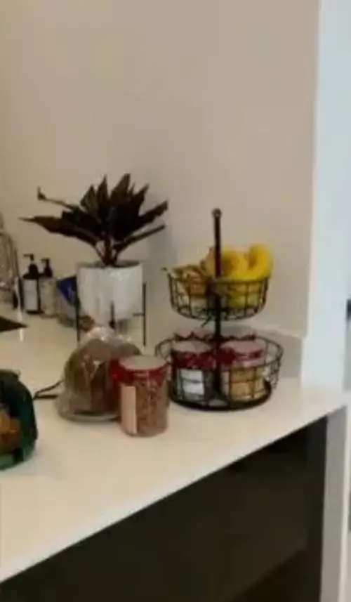 dapur apartemen maudy ayunda © 2024 brilio.net