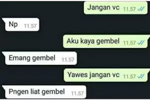 11 Chat lucu insecure dengan pasangan ini bikin pesimis, kurang motivasi nih