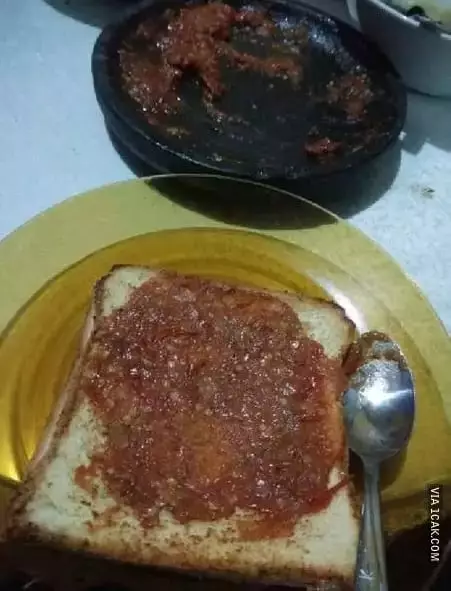 roti nyeleneh abis berbagai sumber