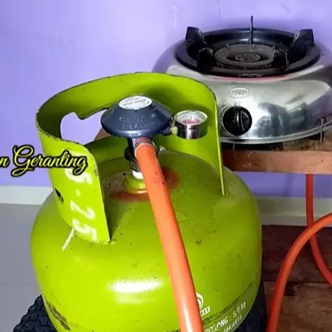Bukan ditambah potongan sandal bekas, ini trik hentikan gas elpiji bocor pakai 1 alat sederhana
