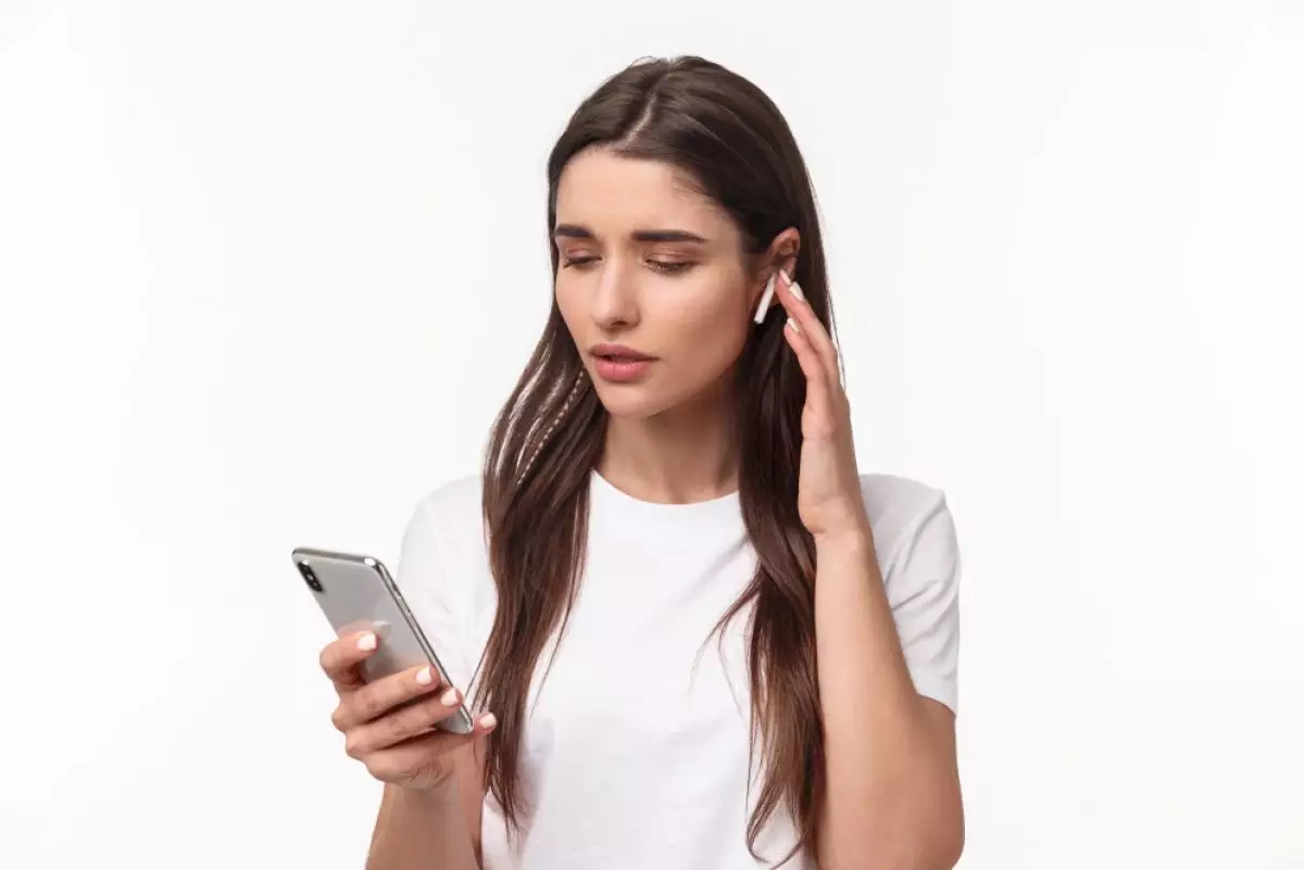 AirPods kamu mati sebelah atau tidak berfungsi? Begini 7 cara memperbaikinya