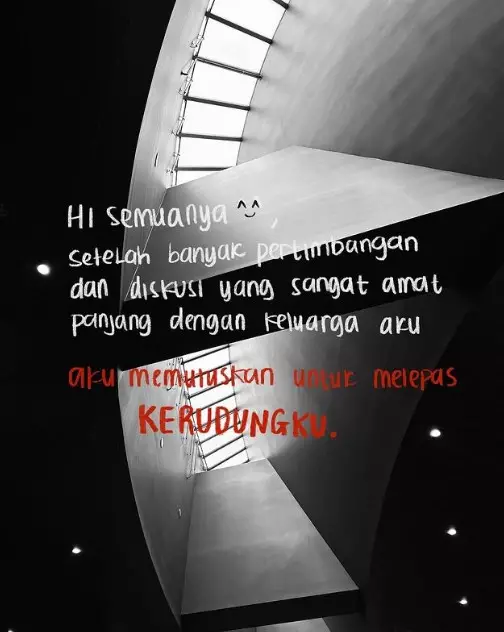 putri Ridwan Kamil lepas hijab © Instagram