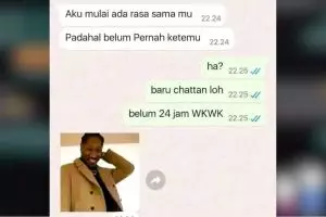 Kurang taktis dan terburu-buru, 11 chat lucu memberanikan diri nembak gebetan ini bikin senyum miris