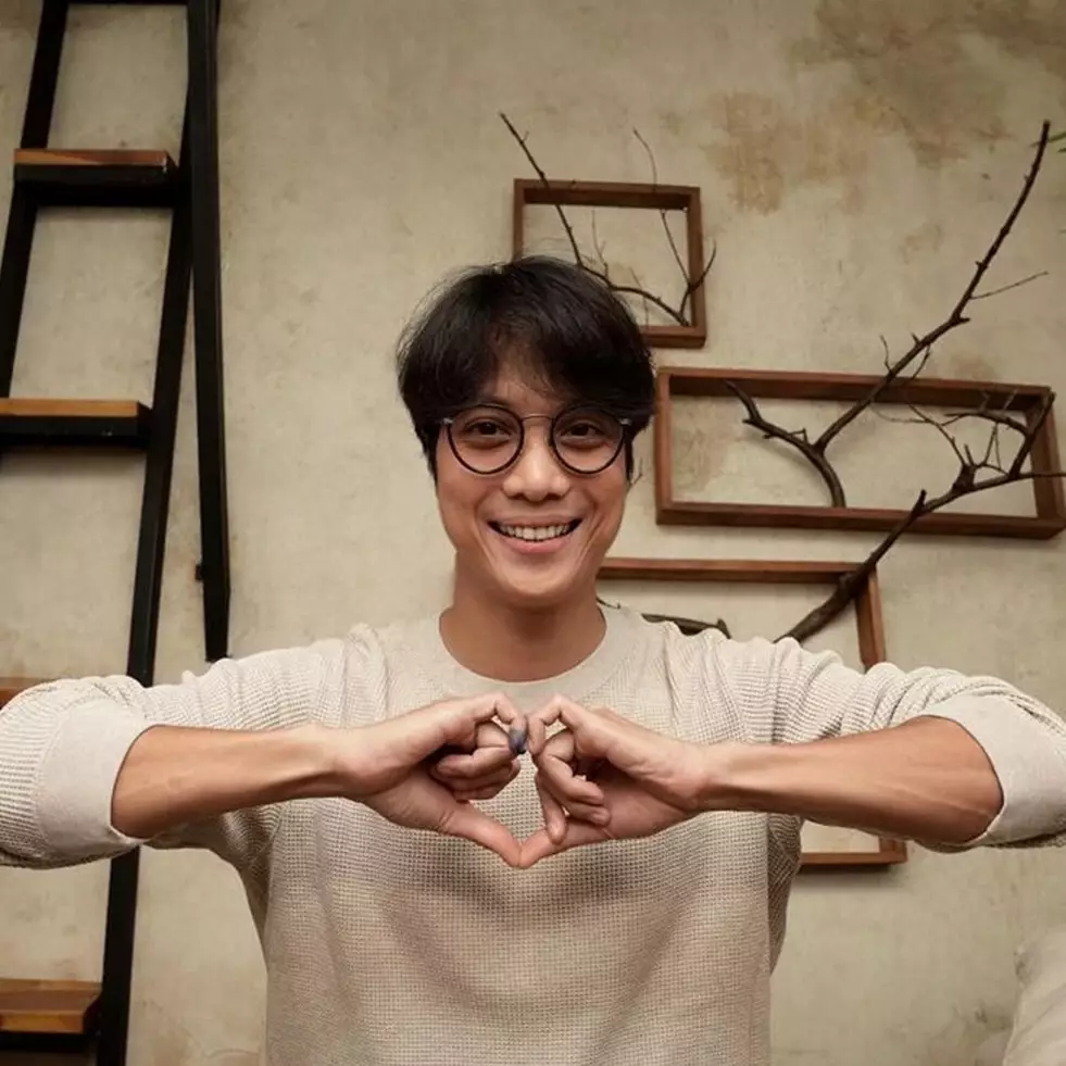 Rumah mungil super cozy seluas 60 meter persegi, 8 potret kamar mandi Dikta ada onsen ala Jepang