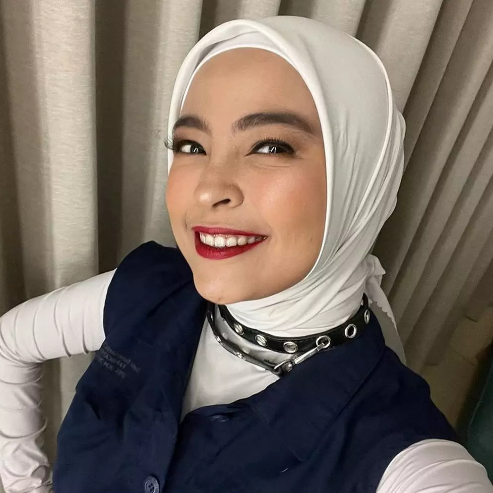 Rindu almarhum ayah, Tantri Kotak ungkap surat dari bapak 22 tahun lalu, isinya bikin haru