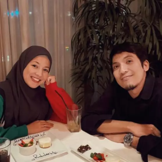 Curhat hingga menangis di depan Desta, Natasha Rizky ungkap perjuangannya move on usai cerai