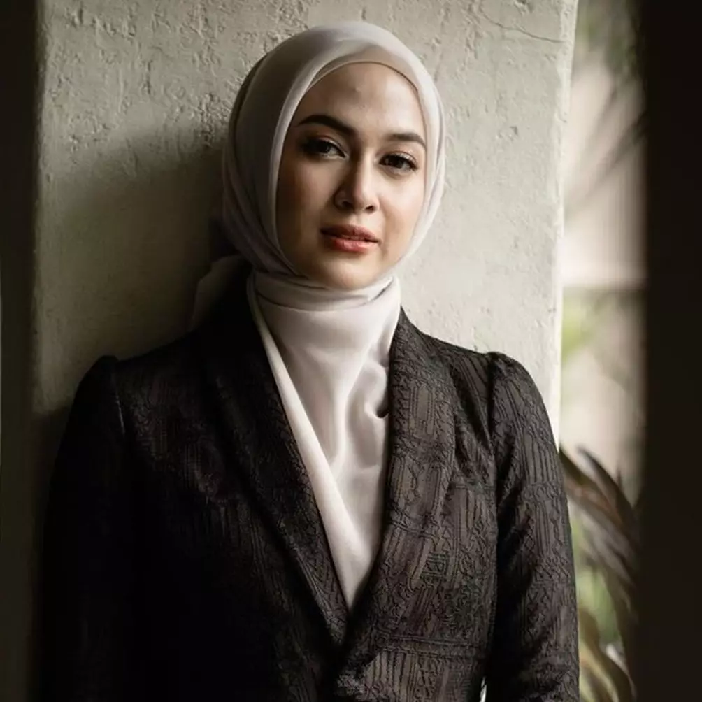 Nikahi pengusaha tambang kini punya rumah mewah, 9 potret dapur Nina Zatulini area kompornya terpisah