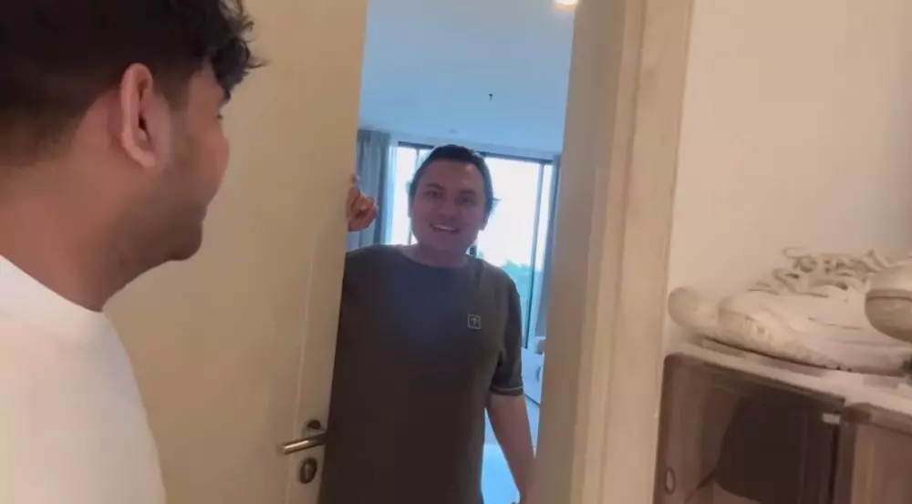 Apartemen baru Keanu Youtube