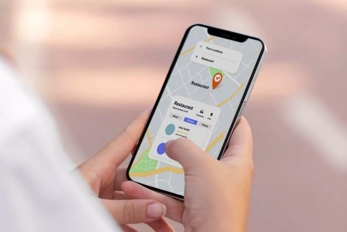 Karena alasan tertentu kamu bisa mematikan layanan lokasi di iPhone, begini caranya