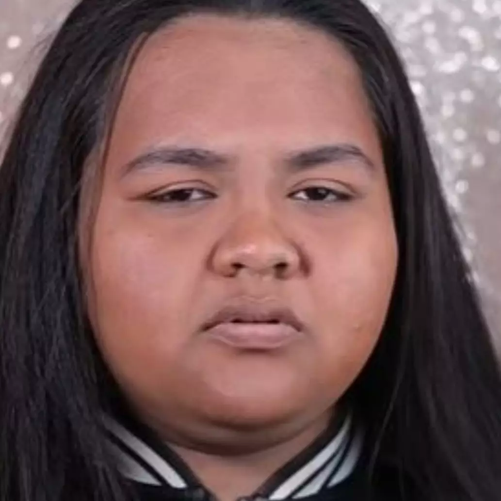 Hasilnya bikin takjub, transformasi makeup cewek chubby berkulit gelap ini jadi bak boneka Barbie