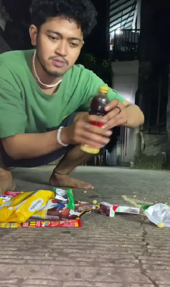 Momen kocak pria main game TikTok/@dapapd