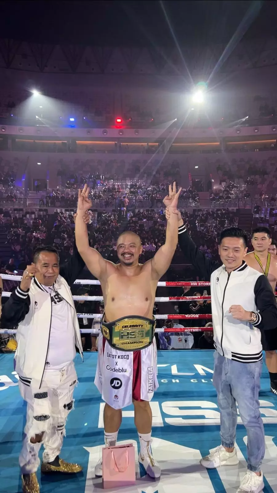 Codeblu vs Chef Arnold © 2024 brilio.net Codeblu vs Chef Arnold © 2024 brilio.net