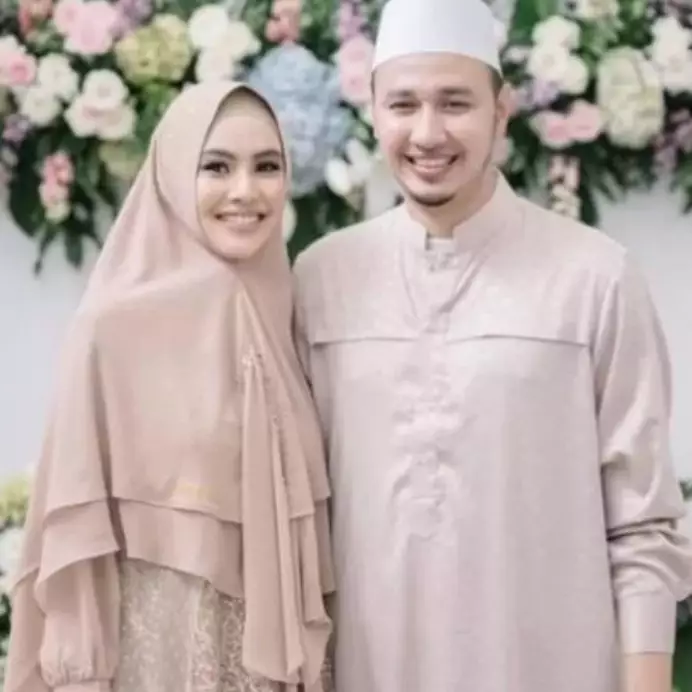 Usai nikah sering dikado suami tas mewah, 11 walk in closet Kartika Putri ini layaknya butik elit