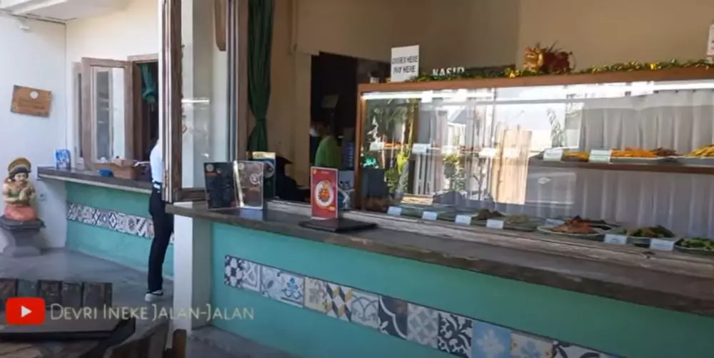 potret warung Tamara Bleszynski di Bali © 2024 brilio.net