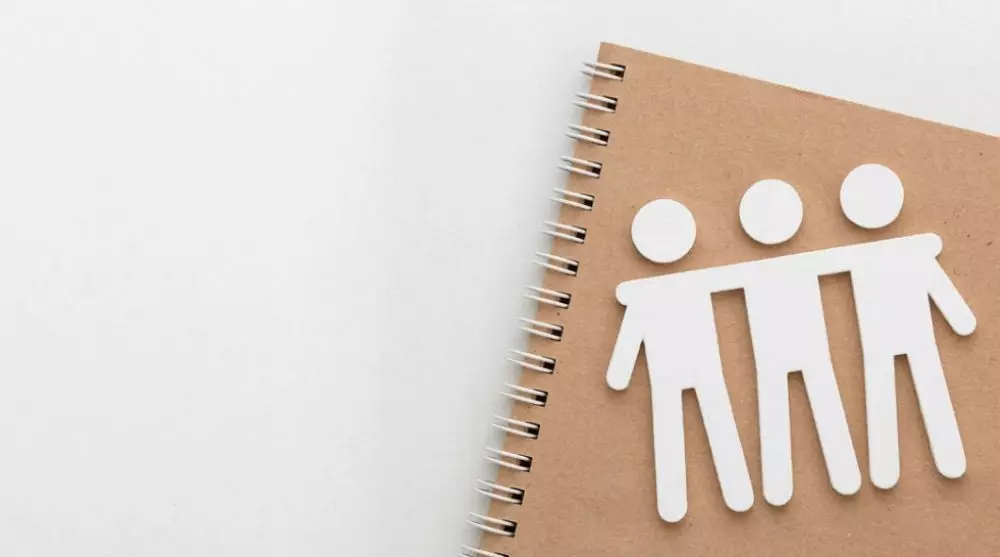 Friendship quotes tentang perpisahan  freepik.com