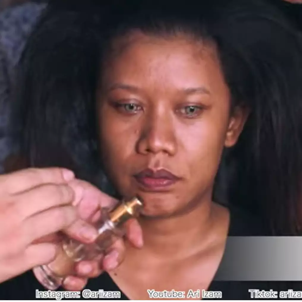 Super manglingi, transformasi wajah manten Jawa berkulit sawo matang ini glowing berbalut makeup  bold