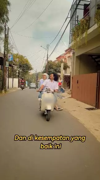 istri babe cabita lelang vespa kesayangan © instagram istri babe cabita lelang vespa kesayangan © instagram