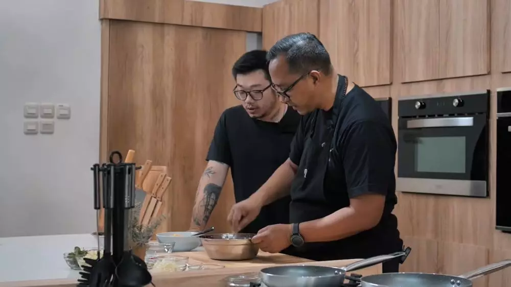 dapur rumah chef degan © 2024 YouTube