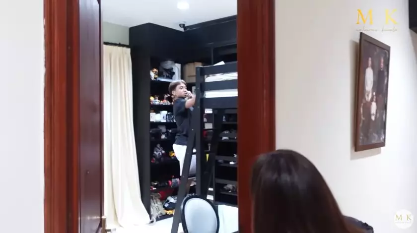 kamar Betrand Peto ini sempit © YouTube