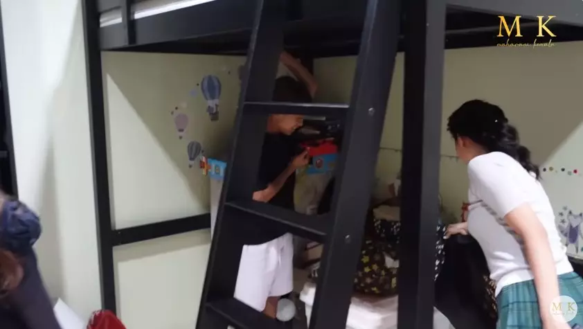 kamar Betrand Peto ini sempit © YouTube