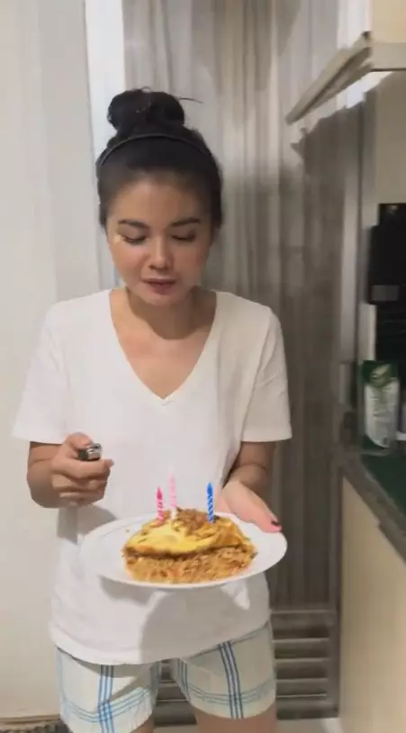 karina ranau beri kejutan epy kusnandar © 2024 TikTok karina ranau beri kejutan epy kusnandar © 2024 TikTok