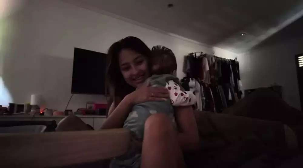 kamar Jennifer Coppen © 2024 Instagram