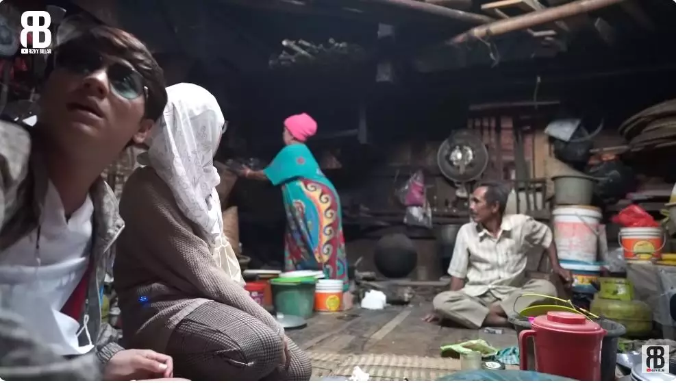 potret dapur nenek lesty kejora © YouTube potret dapur nenek lesty kejora © YouTube