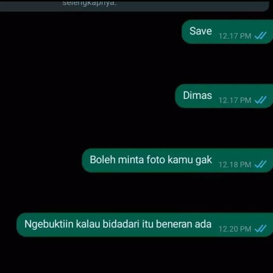 11 Chat lucu yang cuma dapat balasan seadanya ini jadi bikin pengen kasih semangat, kasian banget