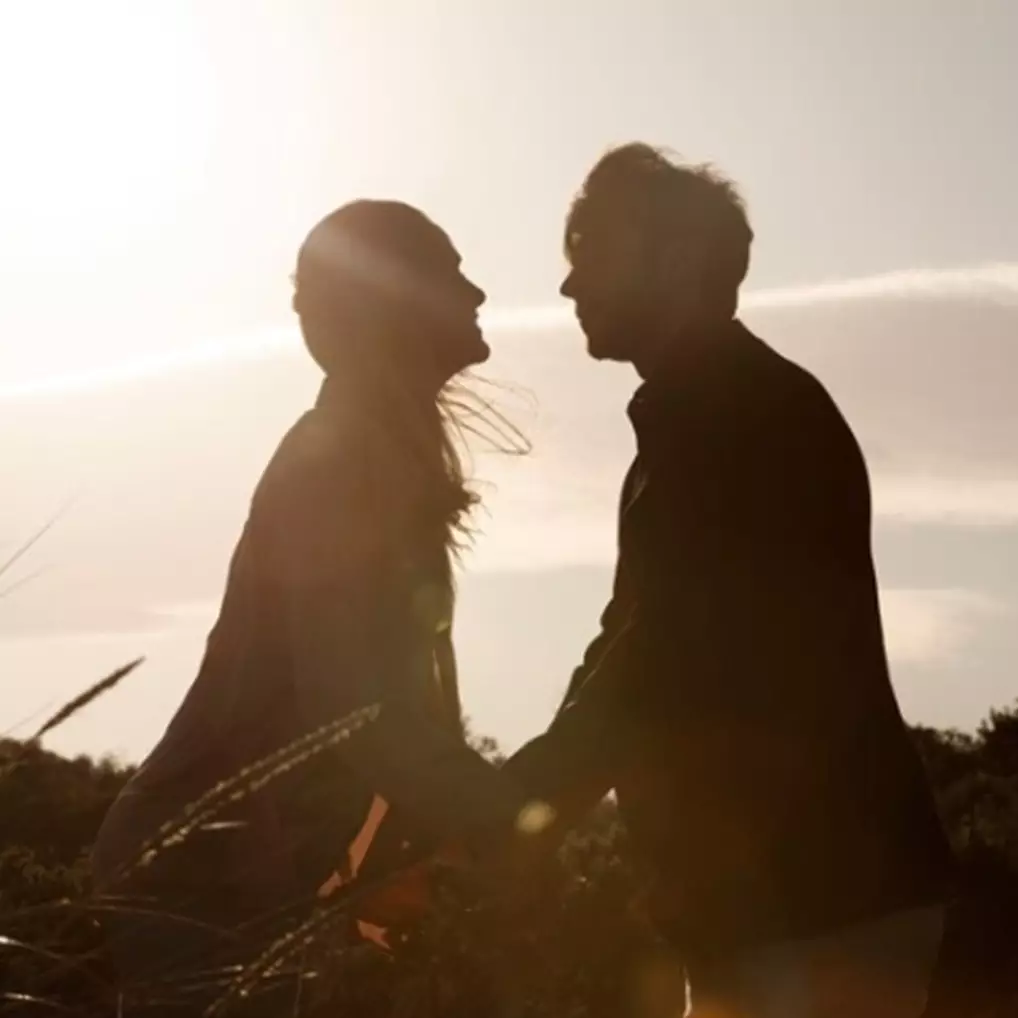 Definisi jadi budak cinta, aksi wanita marah karena pesan tak dibalas pacar ini ekstrem abis