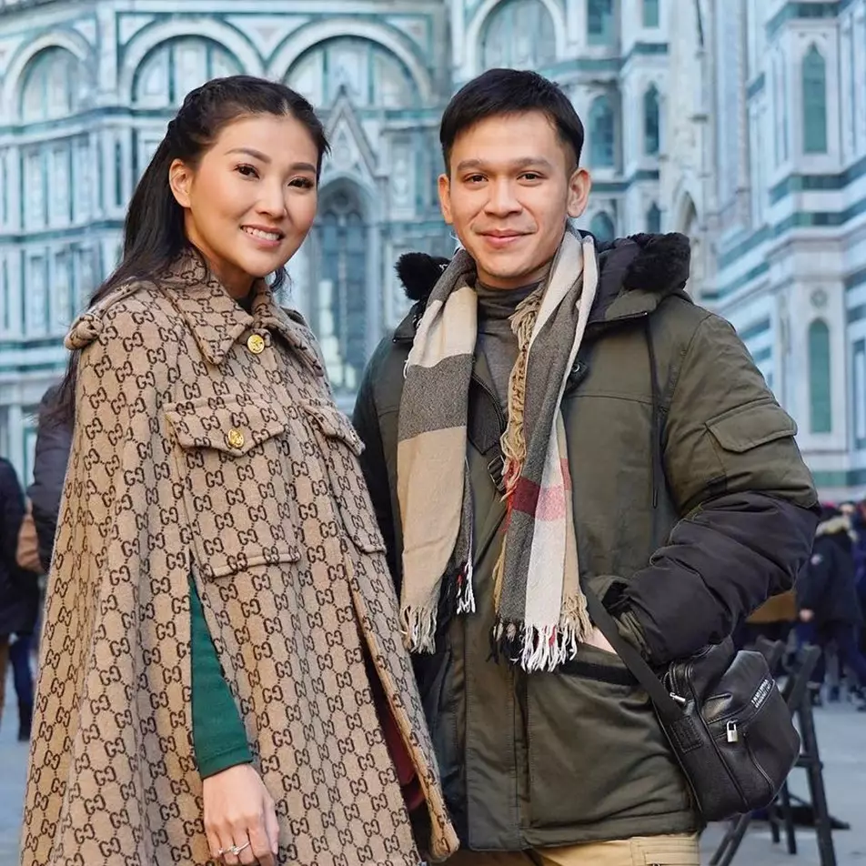 Bantah tunggu Sarwendah turun ranjang, begini 11 potret kebersamaan Jordi Onsu dan kakak ipar