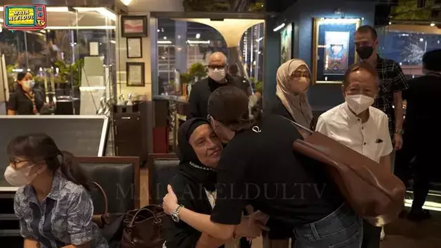 keharmonisan seleb dan mantan mertua © berbagai sumber