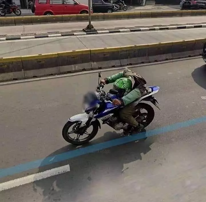 Potret kocak Google Street View © 2024 X (Twitter) Potret kocak Google Street View © 2024 X (Twitter)