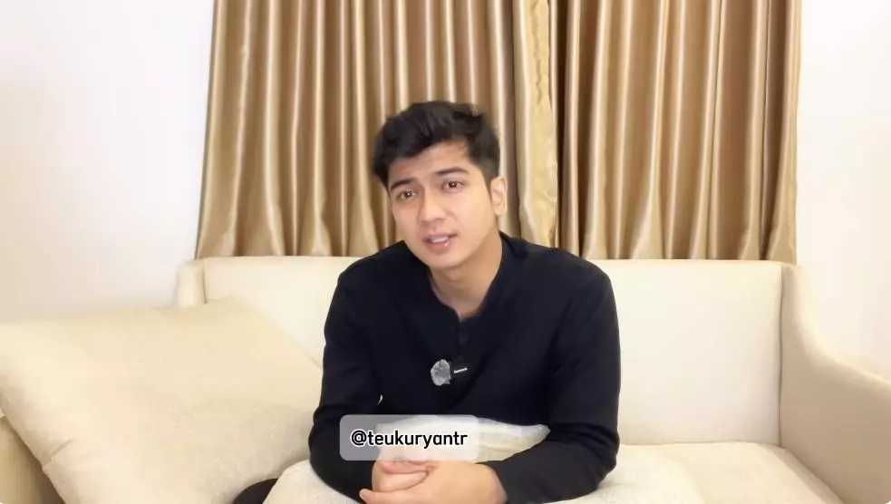 ria ricis tanggapi klarifikasi teuku ryan © berbagai sumber