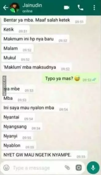 chat lucu salah gegara autocorrect Berbagai sumber