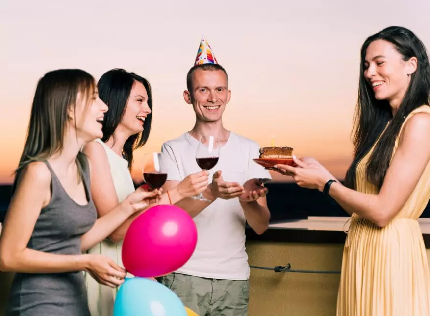 Kata-kata ulang tahun buat teman di media sosial freepik.com Kata-kata ulang tahun buat teman di media sosial freepik.com