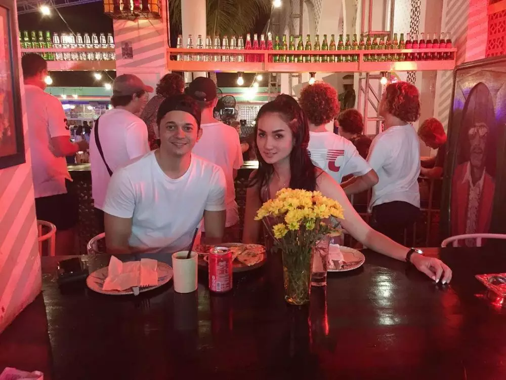 Andrew Andika & Tengku Dewi dari pacaran hingga menikah © 2024 Instagram