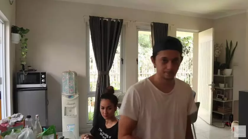 dapur aktor FTV Andrew Andika © YouTube