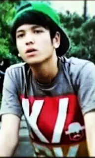 potret transformasi Rendi Jhon pemeran Reno di Cinta Berakhir Bahagia © 2024 brilio.net