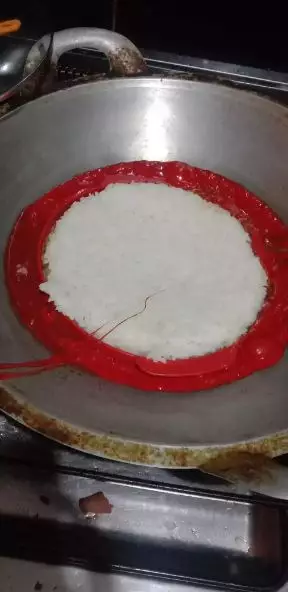 Potret kocak momen apes ketika masak di dapur Berbagai sumber