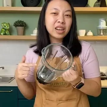 Bukan cangkang telur atau garam, ini cara mengasah pisau blender agar tajam lagi pakai 1 alat dapur