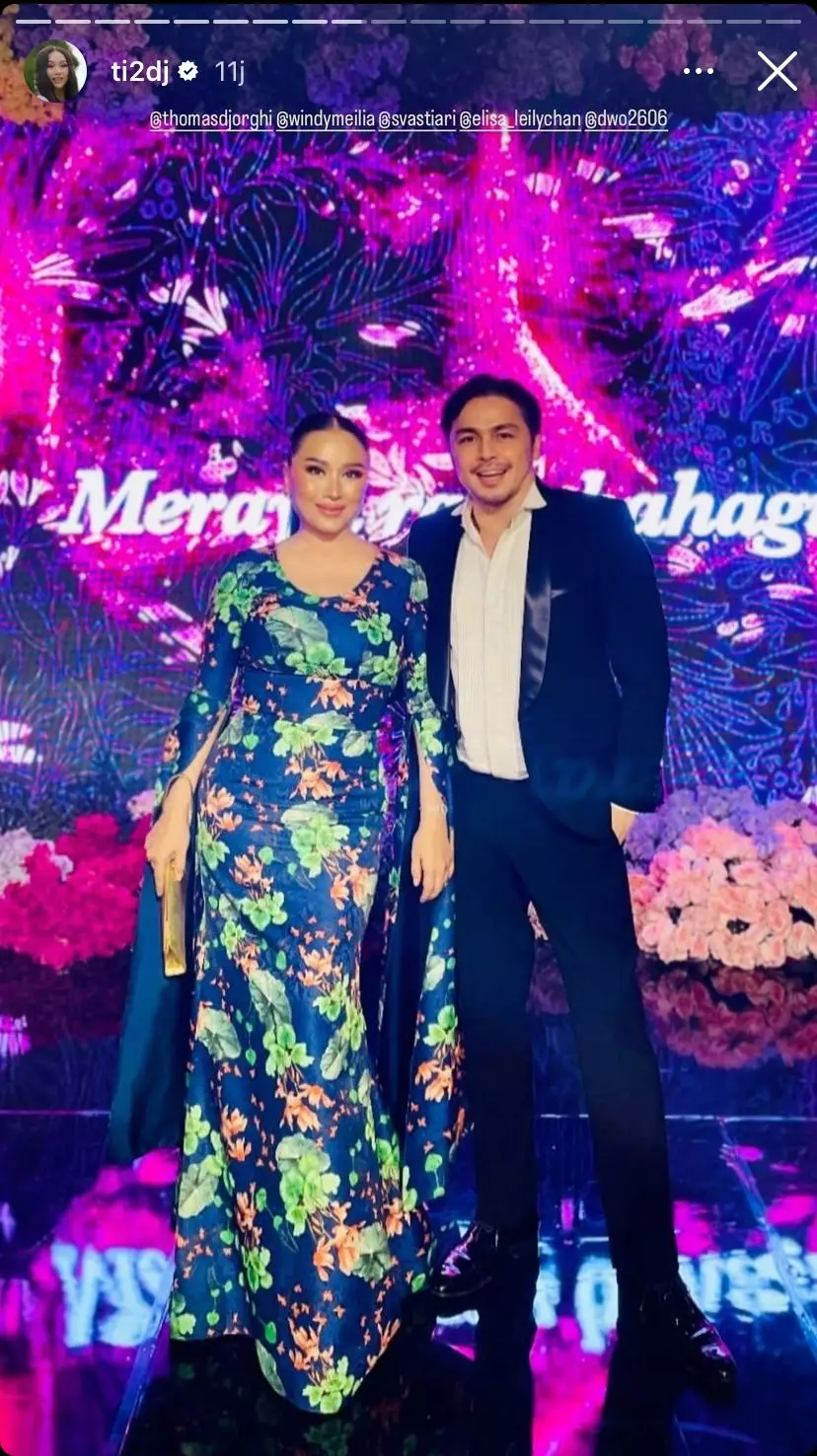 gaya seleb di nikahan mahalini dan rizky febian © instagram