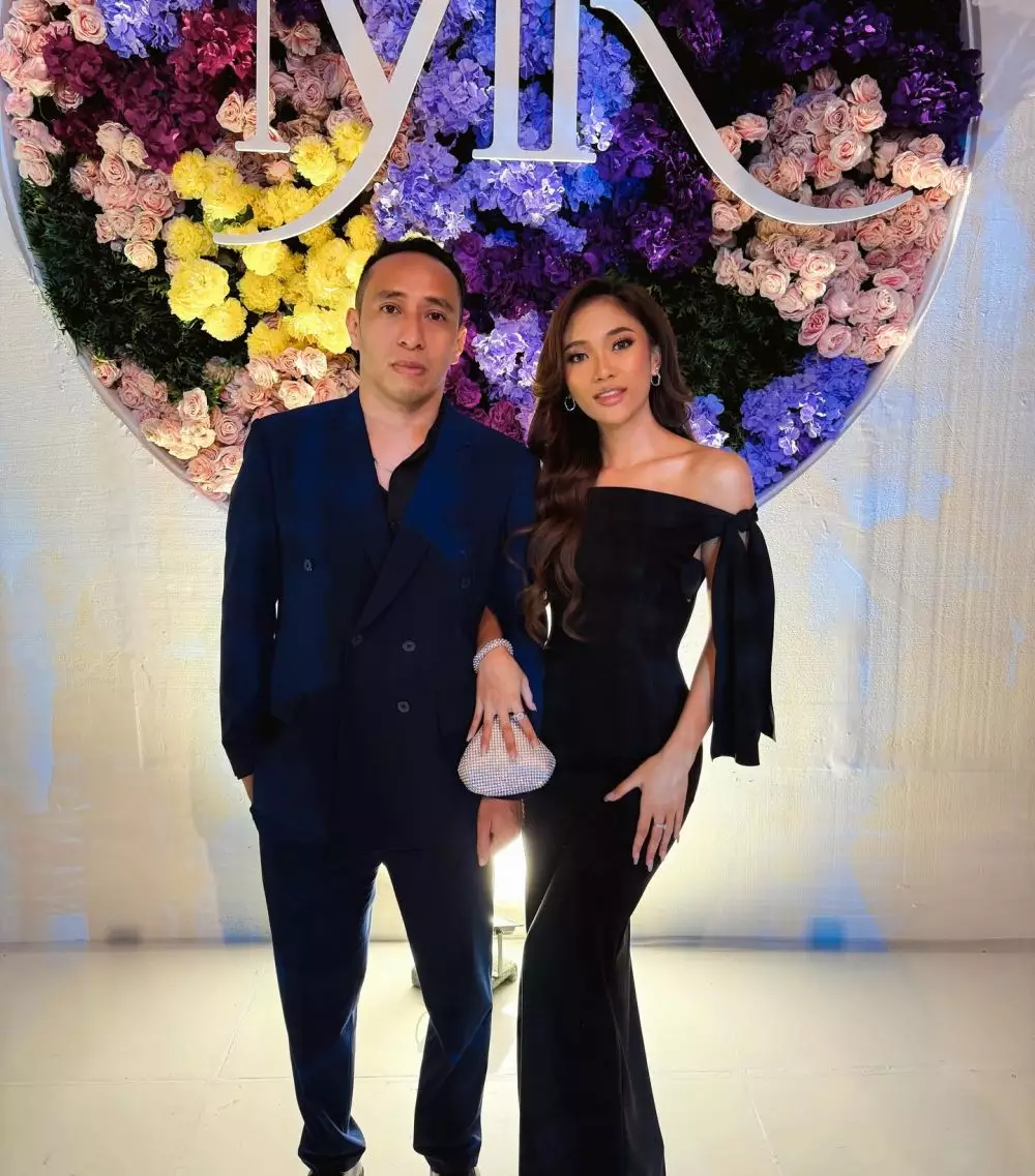 gaya seleb di nikahan mahalini dan rizky febian © instagram