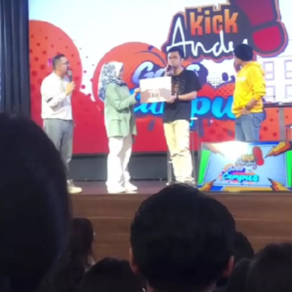 Pria ini dapat hadiah undian sepeda motor tapi malah ditolak, alasan di baliknya bikin garuk kepala