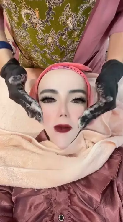 Yuni Jasmine perawatan kecantikan © TikTok