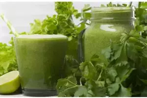 Wajah antikeriput di usia 60 tahun, YouTuber ini bagikan trik bikin minuman kolagen pakai 1 jenis buah