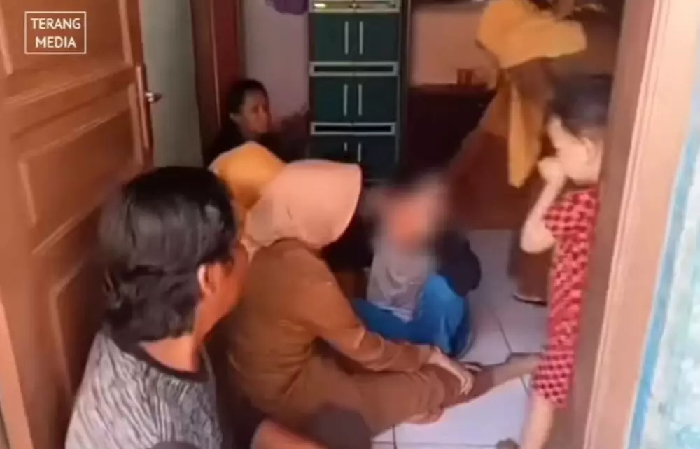 bocah di cirebon depresi hpnya di jual © Instagram