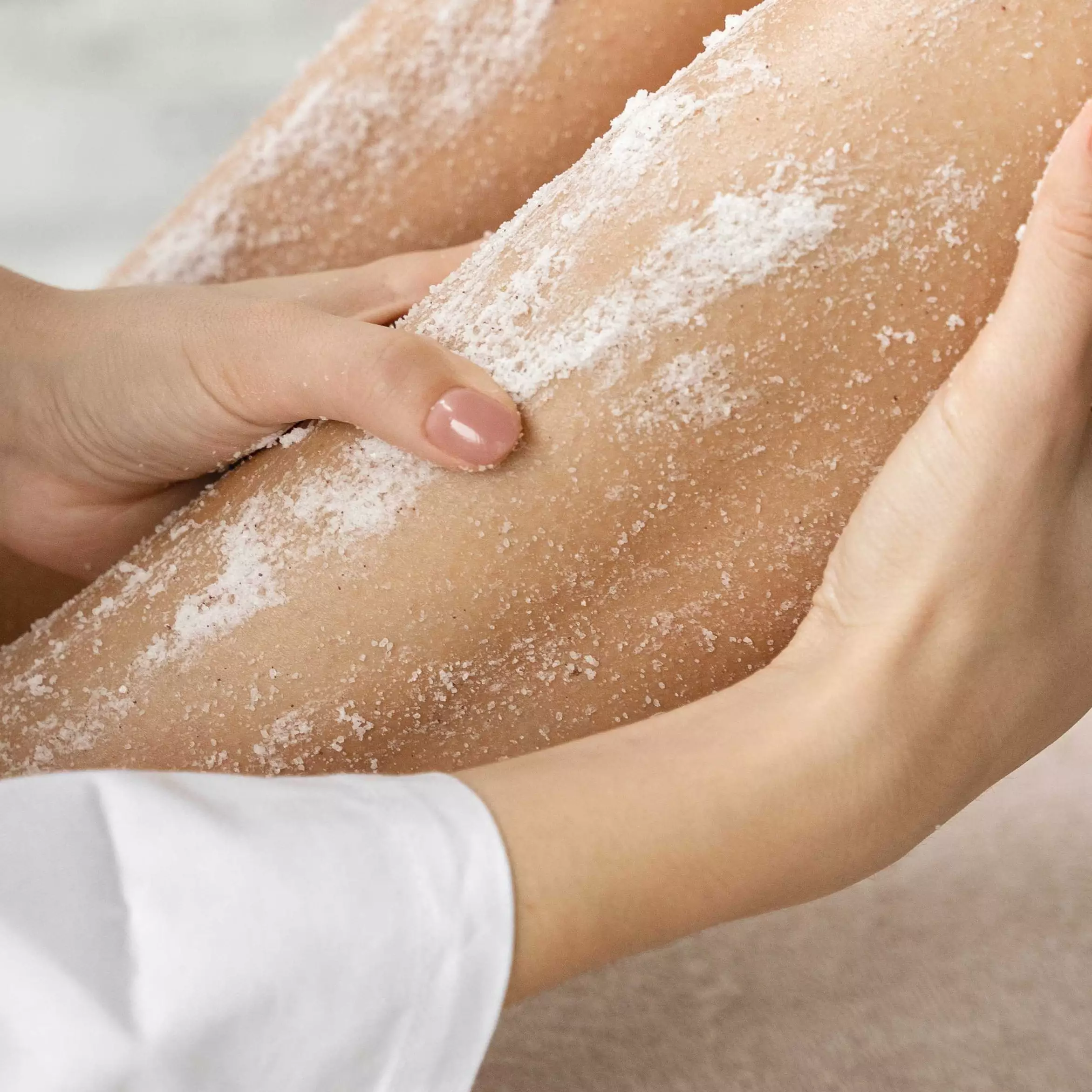 10 Rekomendasi body scrub untuk anak sekolah harga di bawah RP 100 ribu, badan cerah seketika