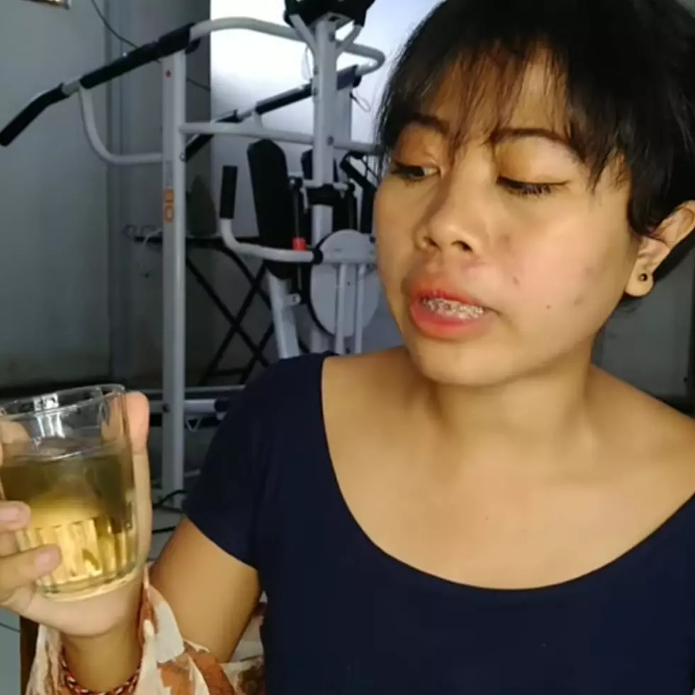 Tanpa obat kumur, wanita bagikan cara hilangkan bau mulut agar napas lebih segar pakai 1 jenis daun