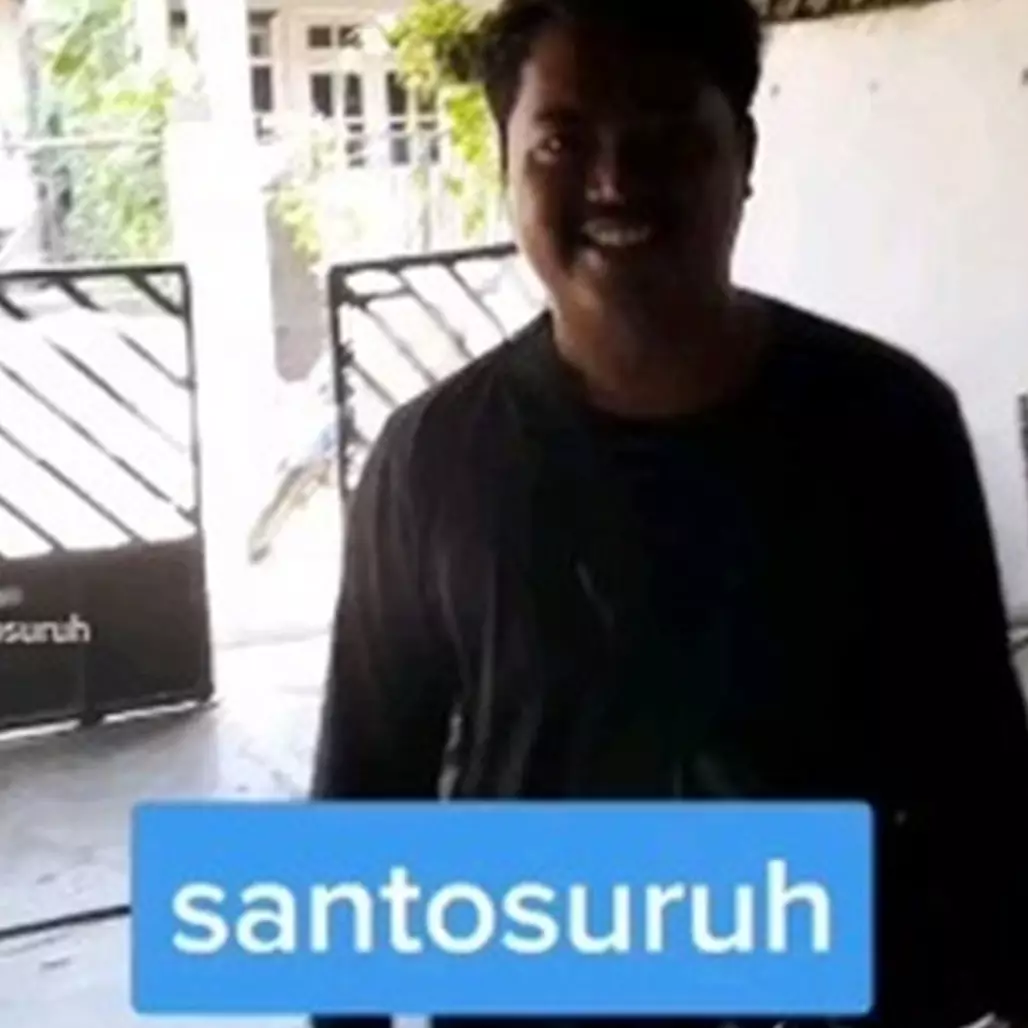 Berprofesi unik, pria bernama Santo terima jasa suruh apapun, kuburin landak sampai potong kuku burung