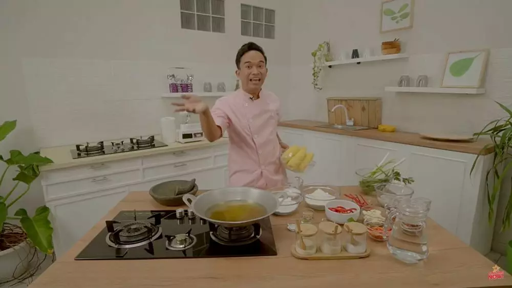 dapur rumah anwar sanjaya © 2024 Instagram